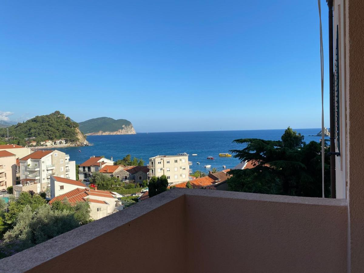 Apartments Mandarina Garden Petrovac Exteriör bild