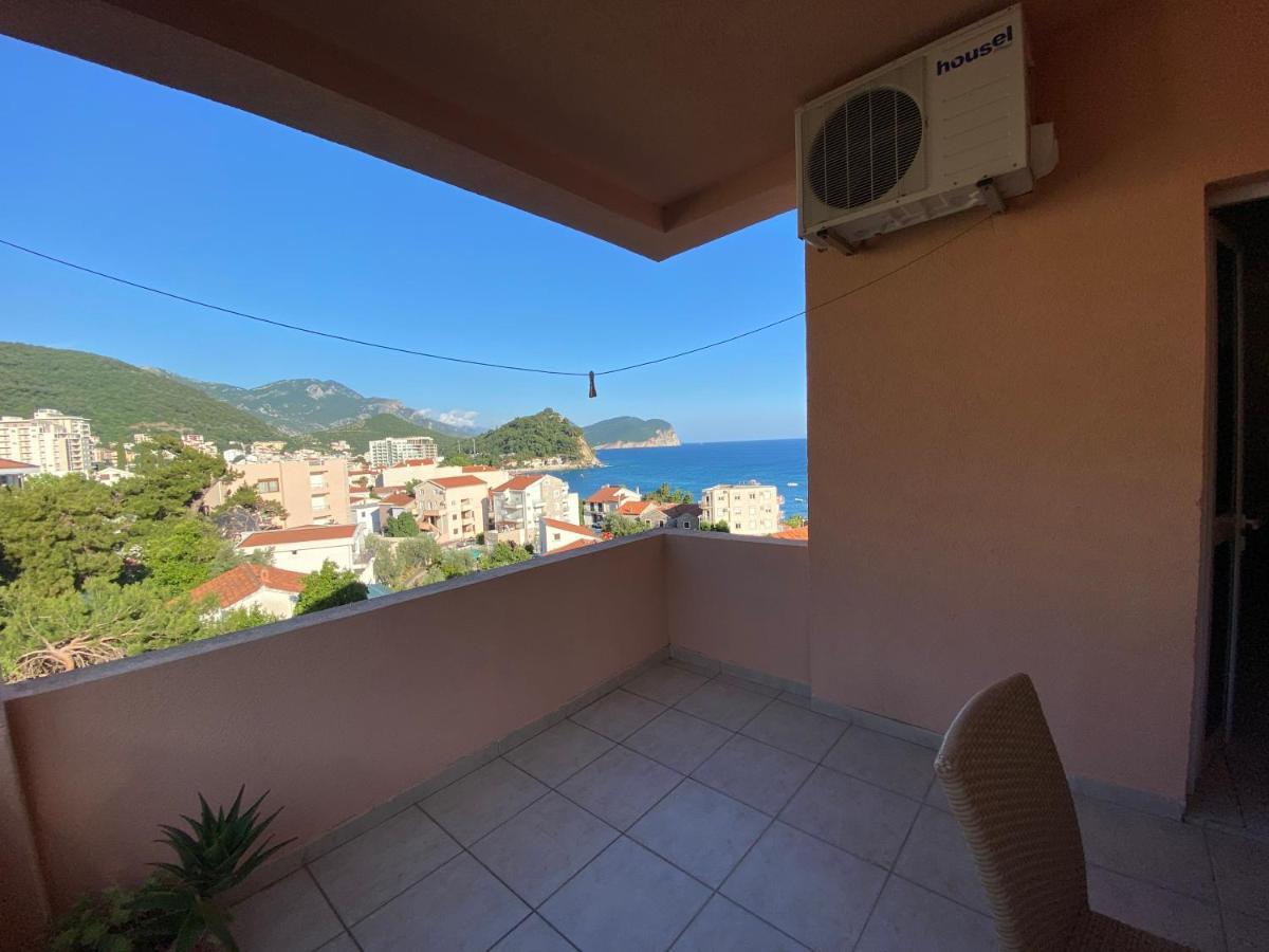 Apartments Mandarina Garden Petrovac Exteriör bild